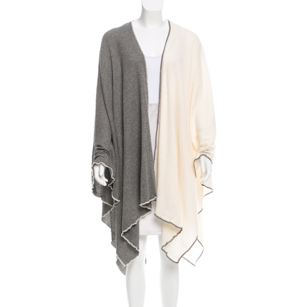 DONNI CHARM | Ivory & Gray Waffle Poncho